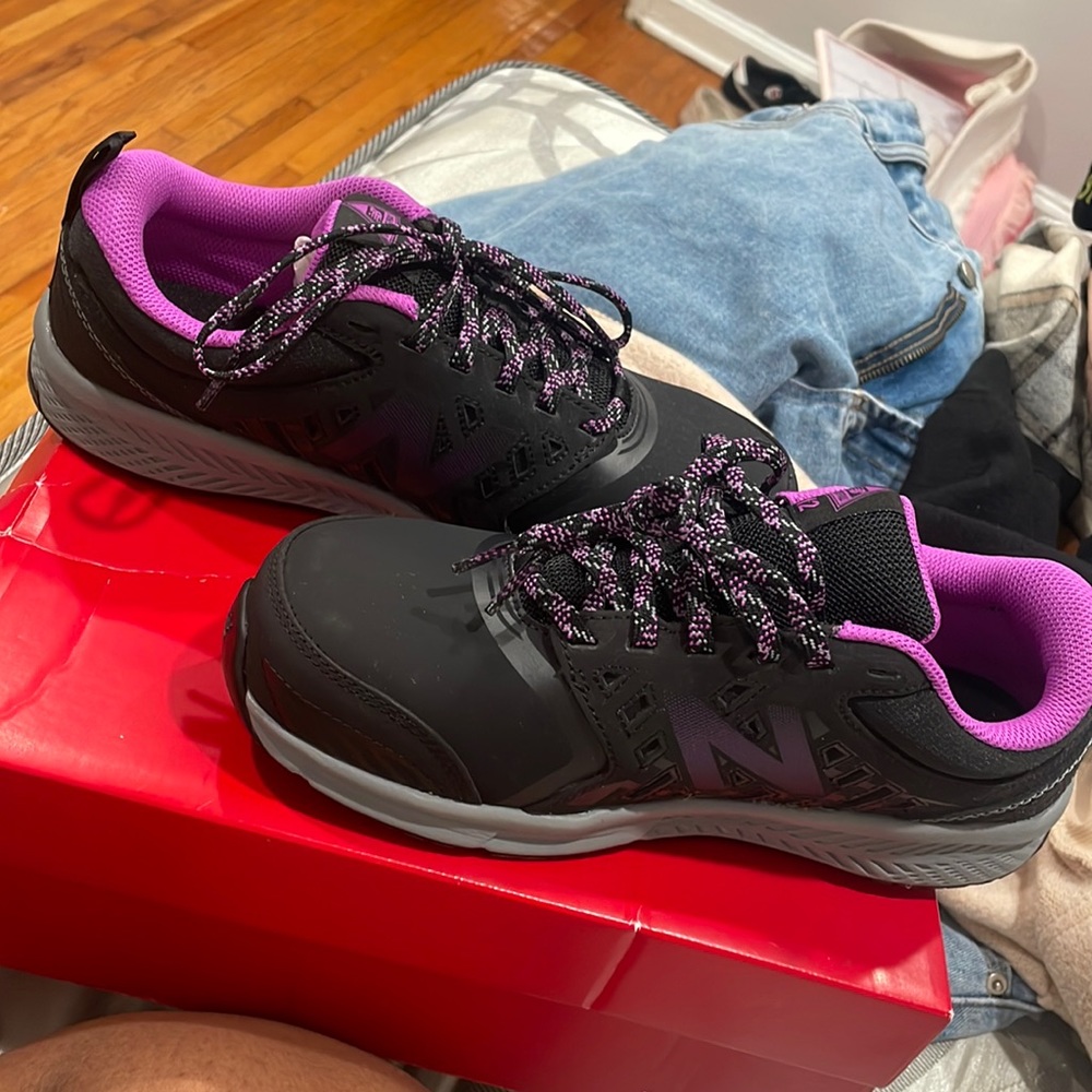 New balance steel toe sneakers